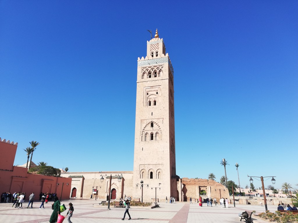 Día 1. Llegada al aeropuerto de&nbsp;Marrakech