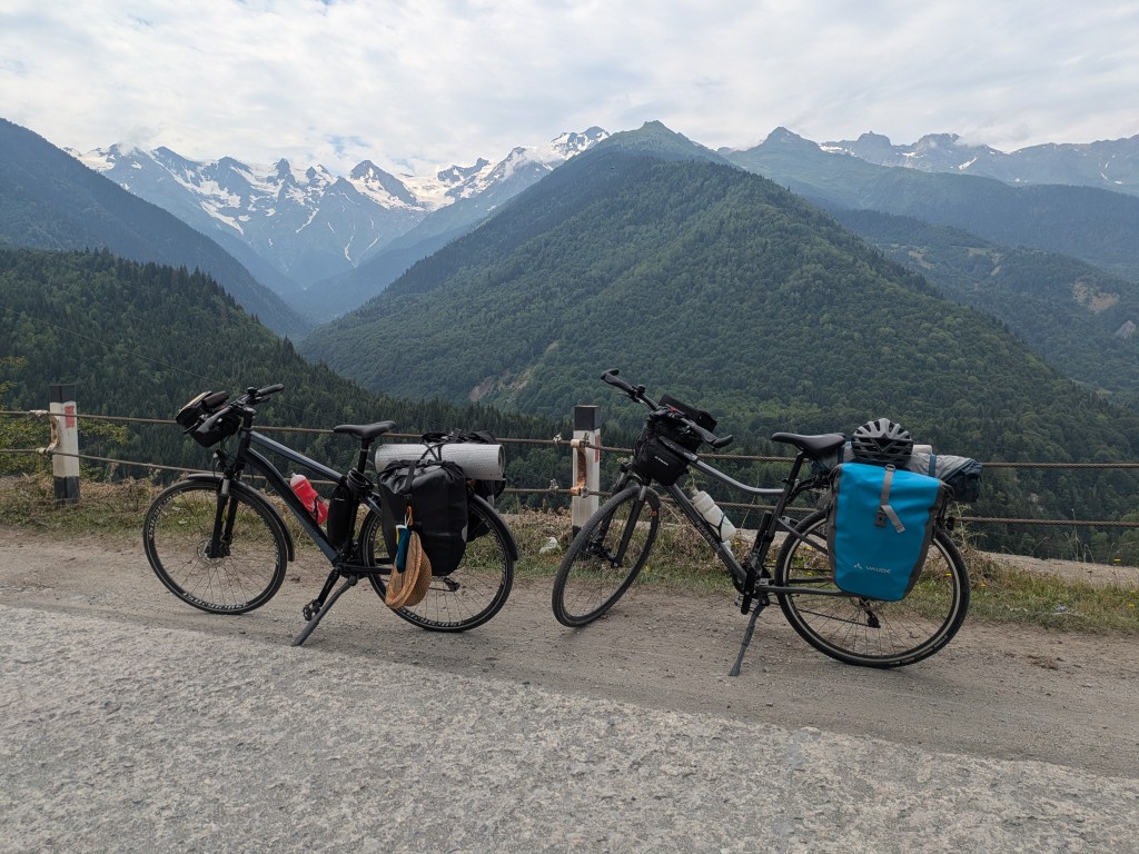 Etapa 23. Lakhamula – Mestia&nbsp;38km